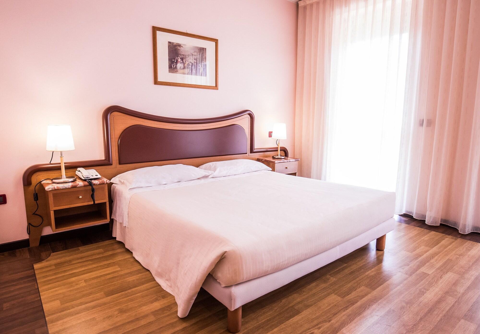 La Fonte Hotel Ome Экстерьер фото