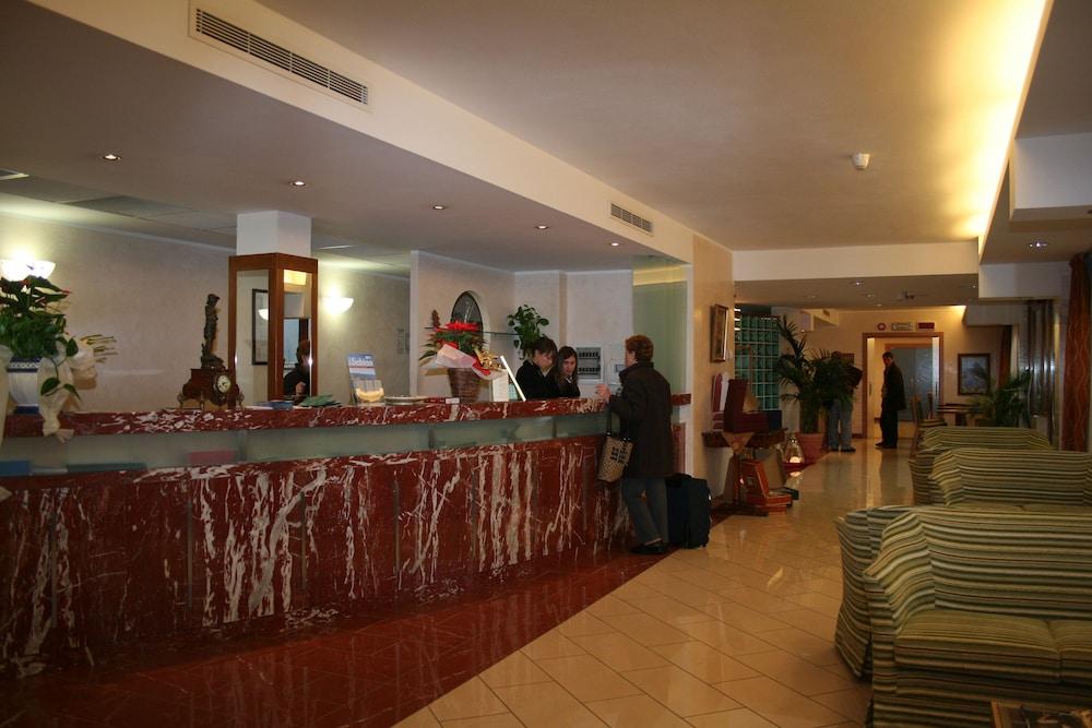 La Fonte Hotel Ome Экстерьер фото