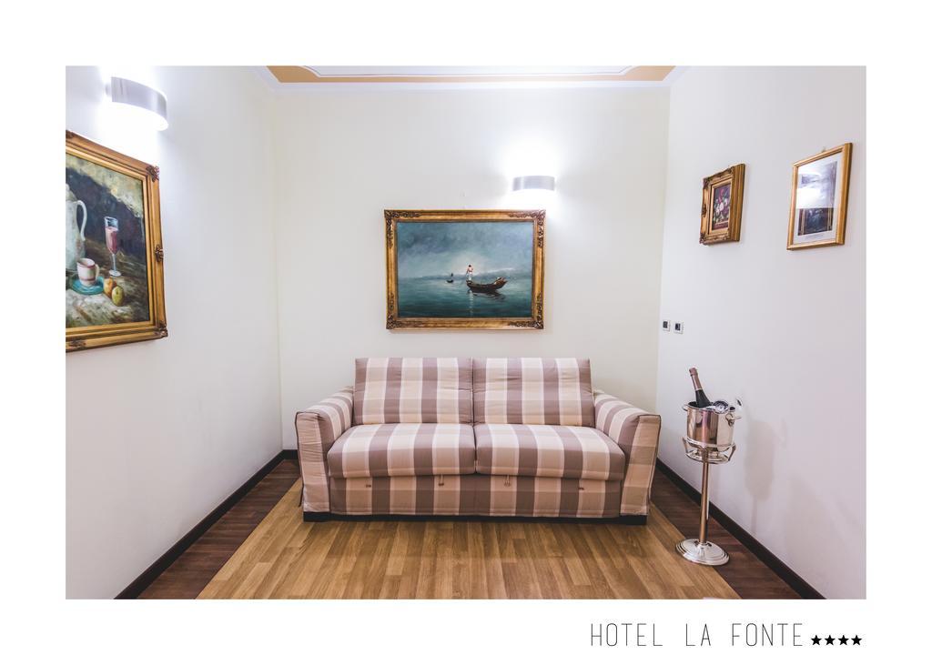 La Fonte Hotel Ome Экстерьер фото