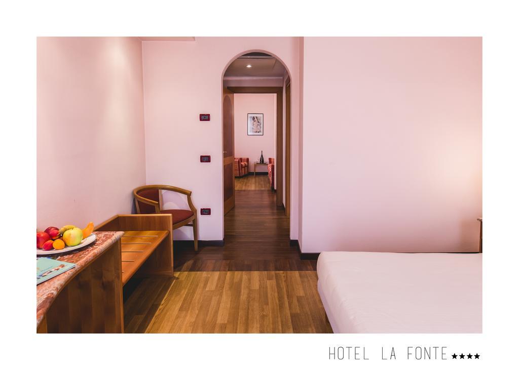La Fonte Hotel Ome Экстерьер фото